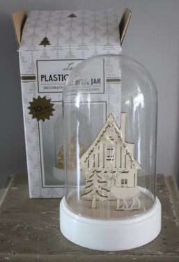 Bell jar met kerst huisje en hert