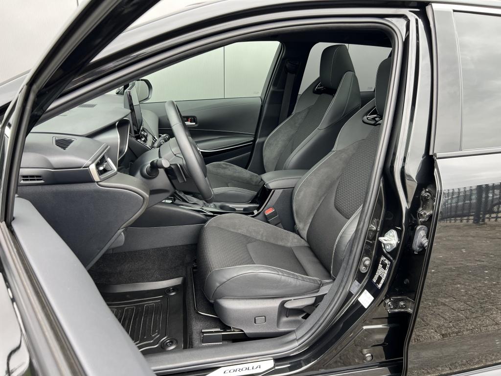 Toyota Corolla Touring Sports hybrid 180 executive| schuif kanteldak| jbl a