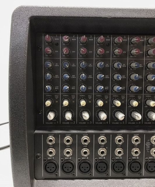 Mackie 406M FR Series powermixer, 2x250 watt zangversterker