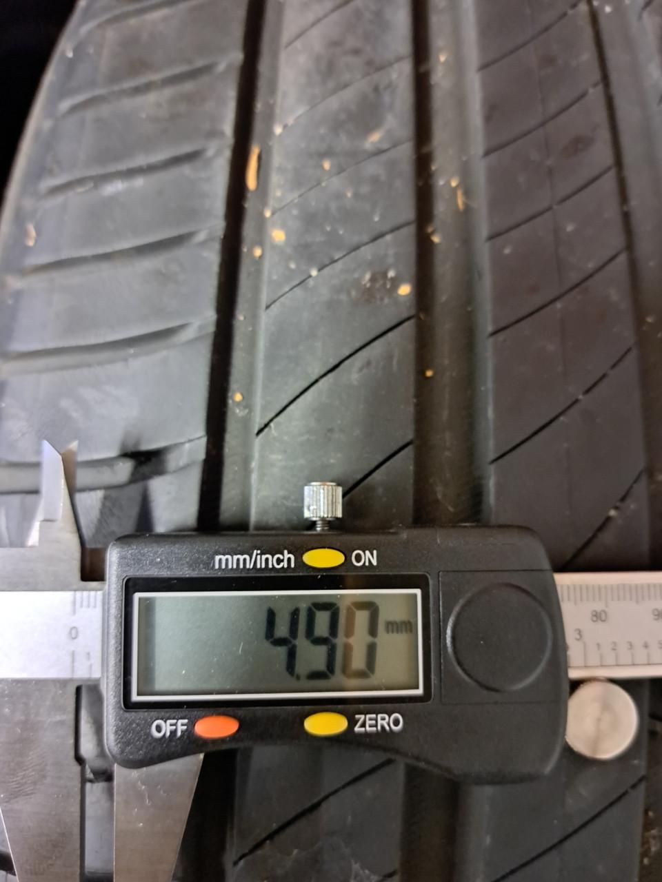 4x Michelin Primacy4 225/50R17 zomerband