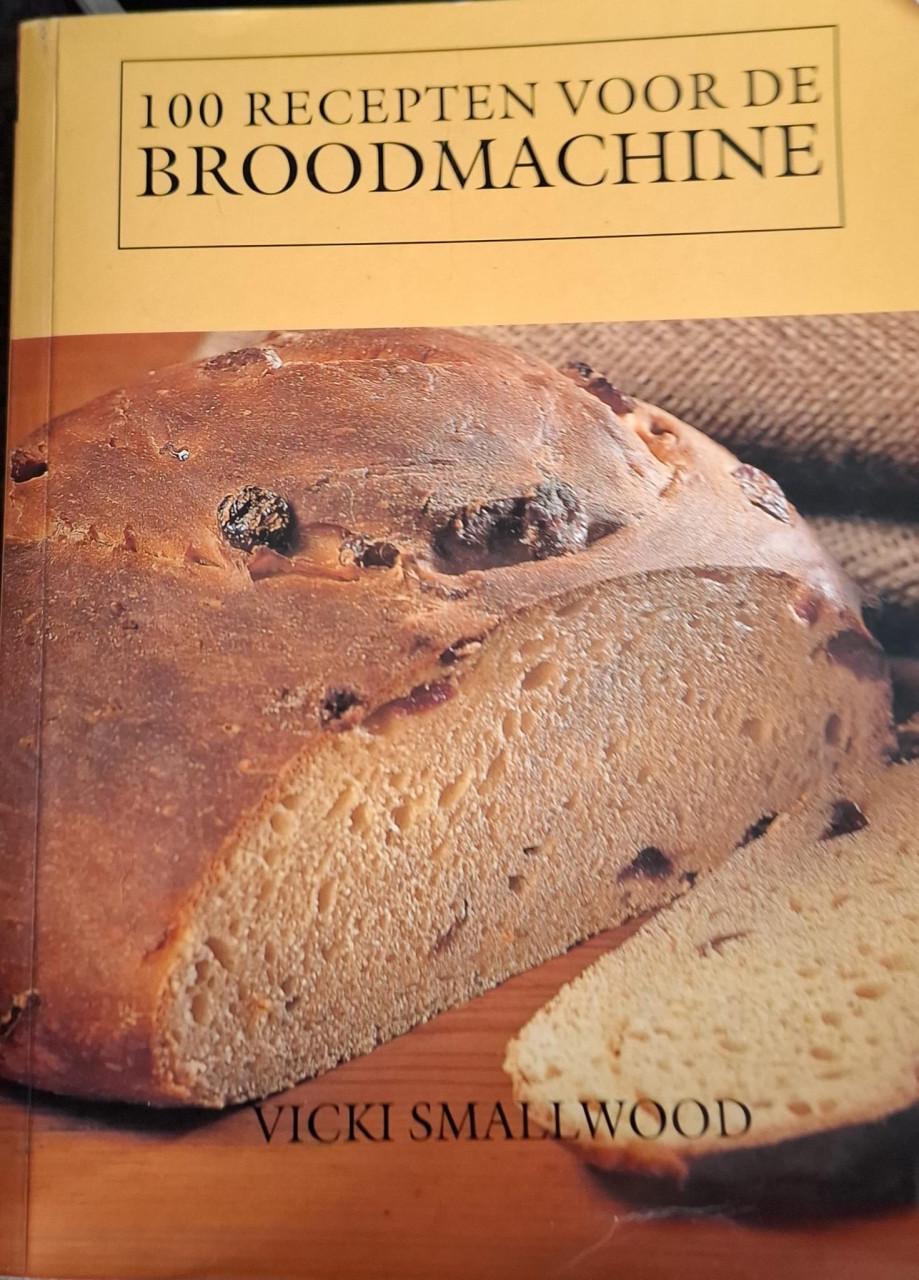 Broodbakmachine , Inventum BM05 in prima staat.