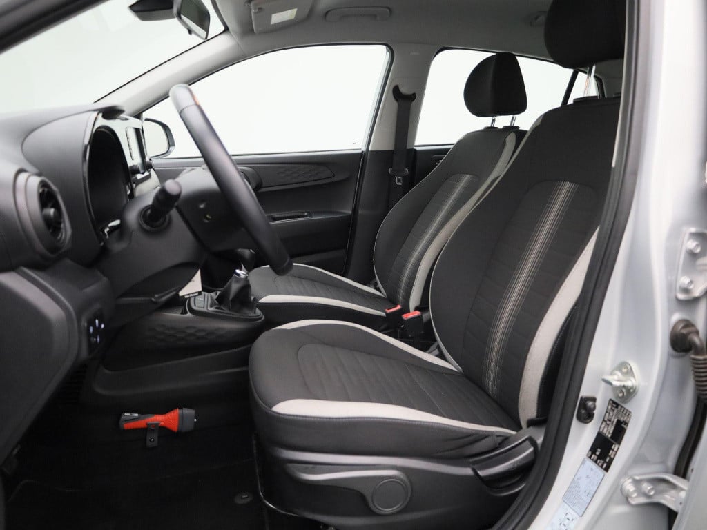 Hyundai I 10 1.0 comfort | airco | dab | cruise control | apple carplay