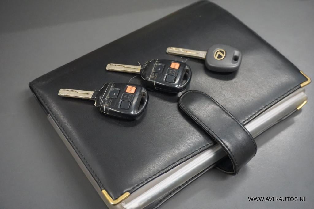 Lexus Lx lx470 automaat , dikke youngtimer!!