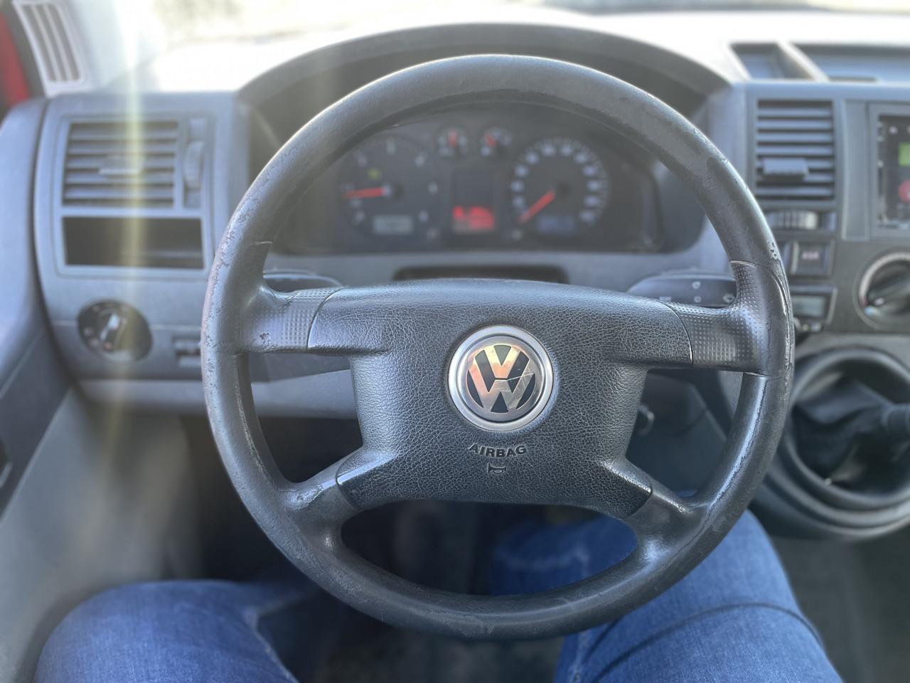 Volkswagen Transporter 2.5 TDI /CARPLAY/CRUISE CONTR/TREKH.