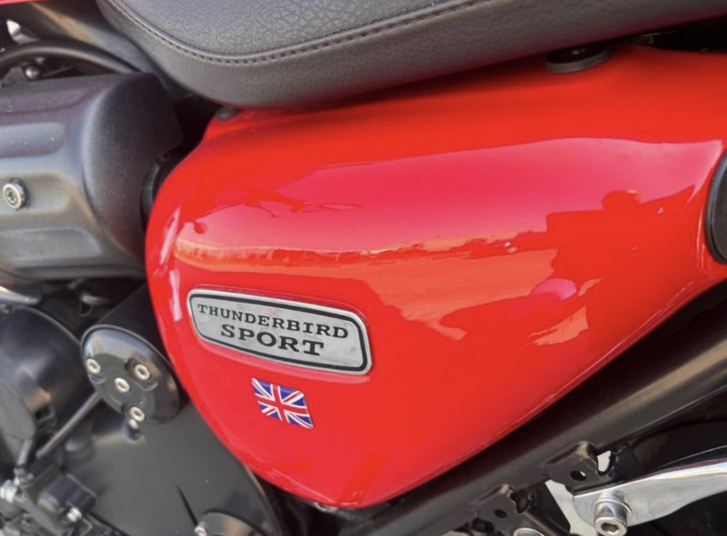 Triumph Onbekend thunderbird sport 900