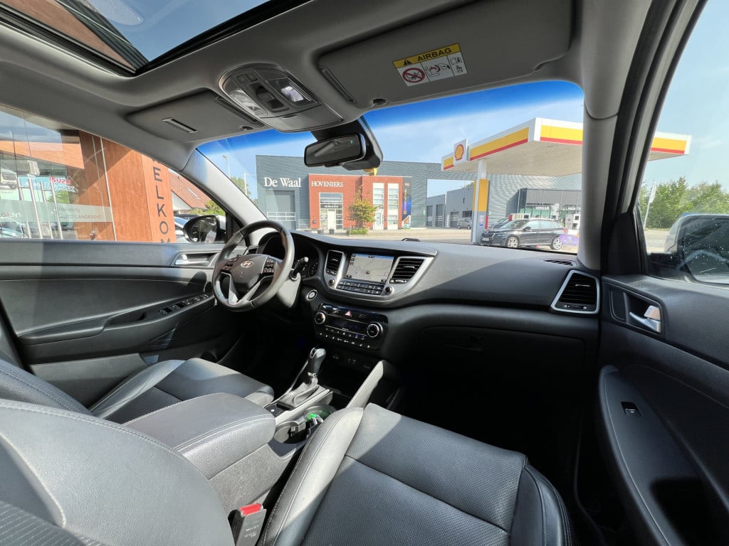 Hyundai Tucson 1.6 t-gdi premium 4wd | camera | trekhaak | nav | panorama d