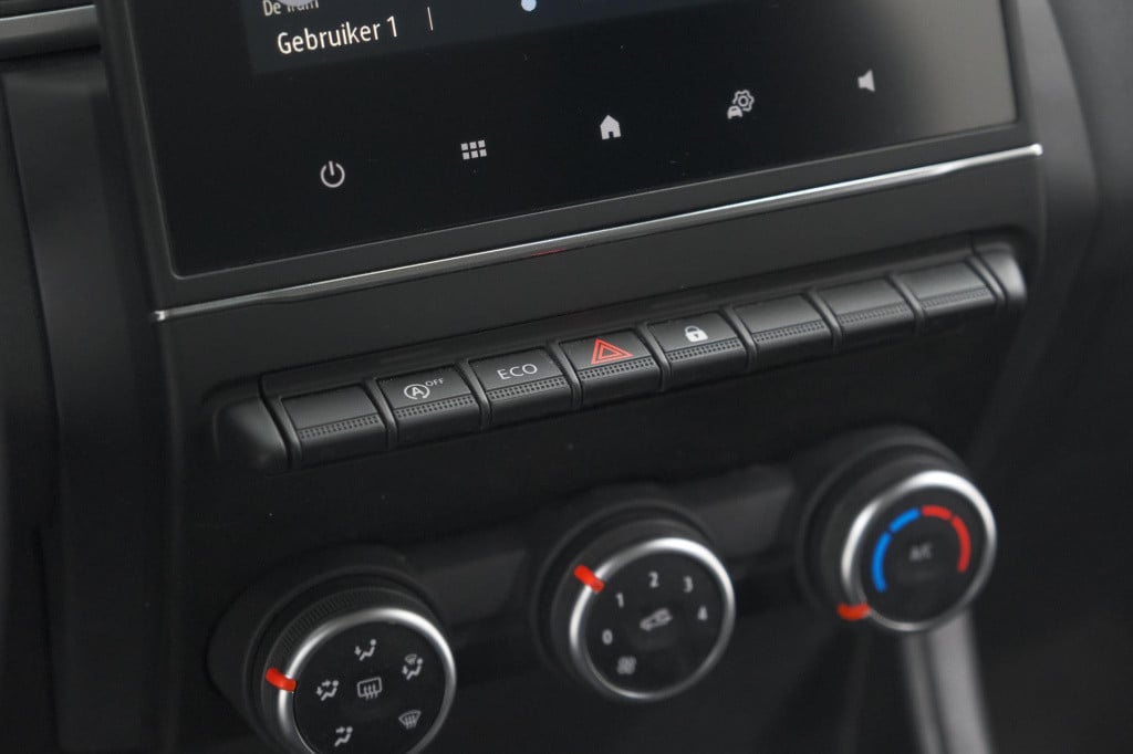 Renault Captur tce 90 zen | camera | apple carplay | parkeersensoren | navi
