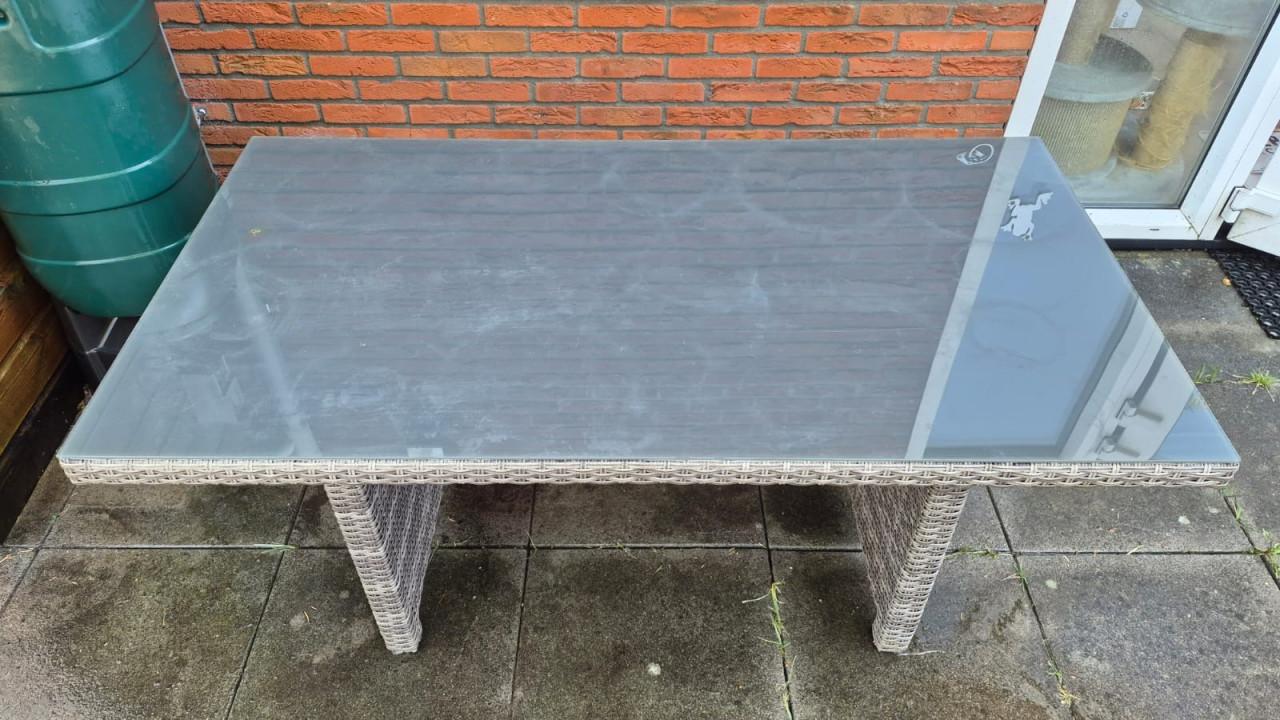 Garden Impressions tuintafel 150 × 80 cm met glazen blad