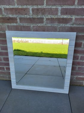 Te koop! Spiegel