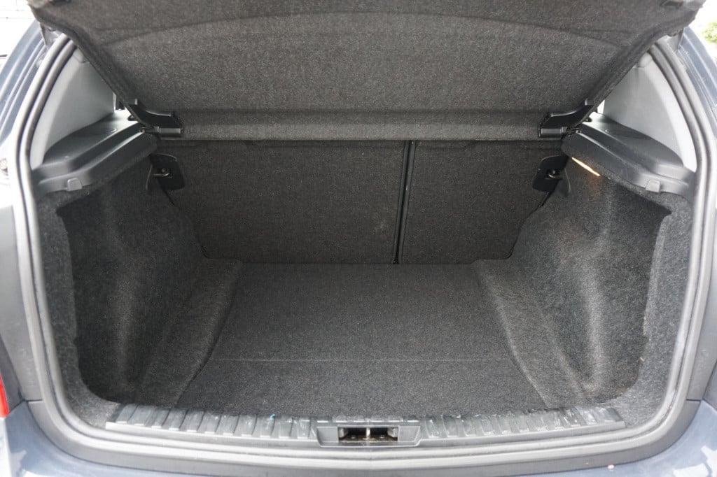BMW 1 Serie 118i airco / elektr. ramen / lm velgen / nap / apk t/m 29-06-20