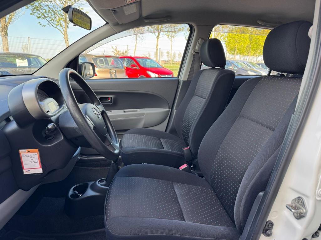 Daihatsu Sirion 2 1.0-12v slim
