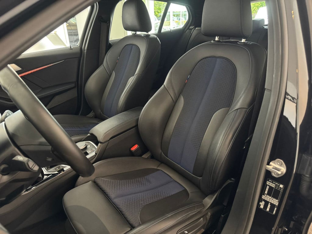 BMW 1 Serie 118i high executive m-sport