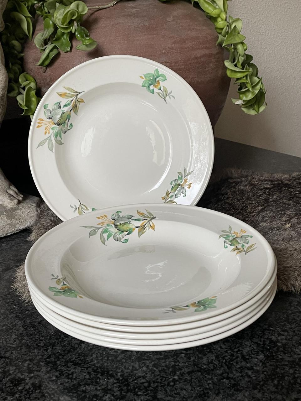 Petrus Regout diepe borden (6)