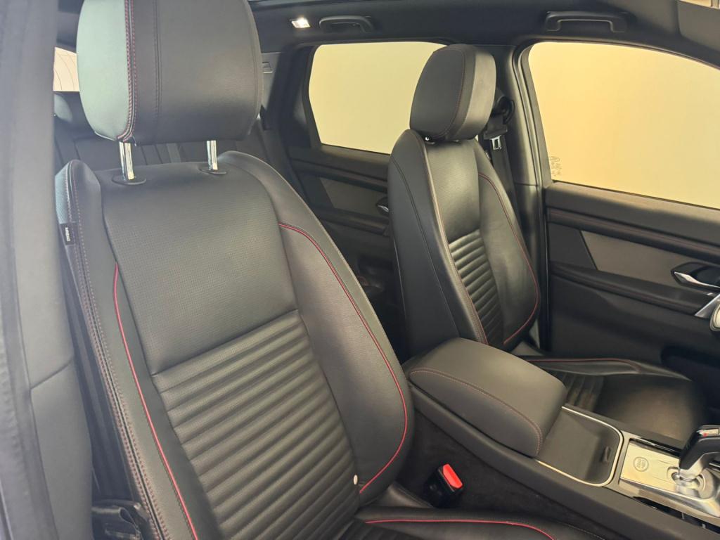 Land Rover Discovery p300e 1.5 r-dynamic s