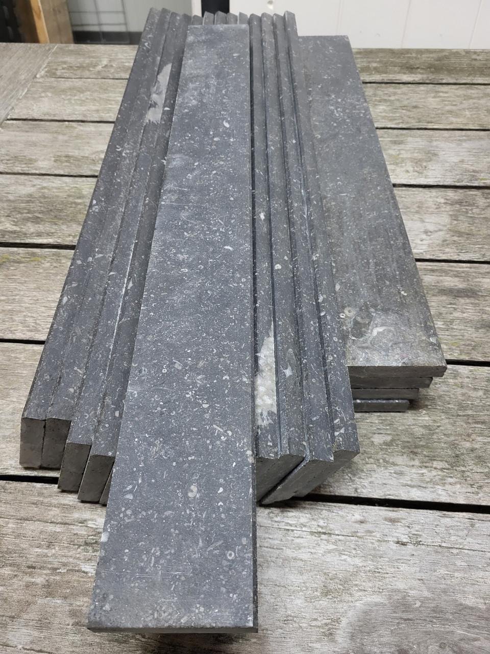 Hardstenen plinten nieuw