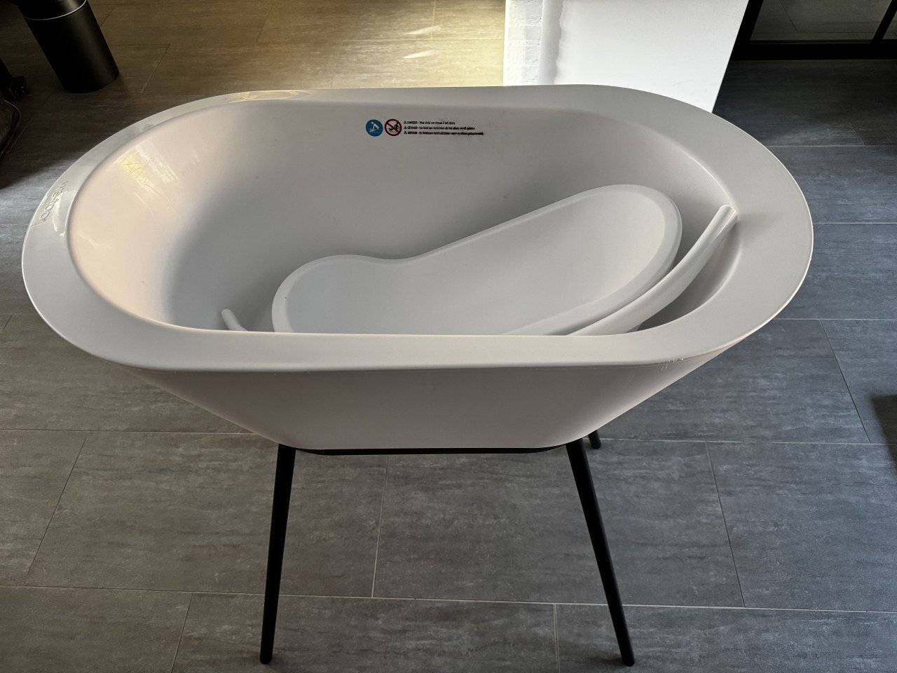 WE-TOO babybadje compleet + Luieremmer