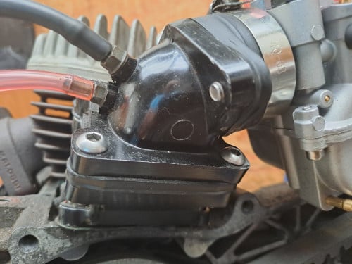 Te koop snel blok met malossi spullen peugeot vivacity