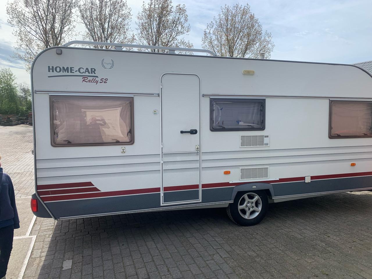 Home car 52 “stapelbed” met unico set