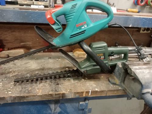 Heggenscharen, elektrisch