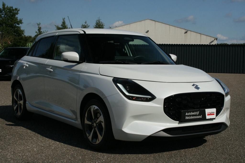 Suzuki Swift 1.2 style smart hybrid