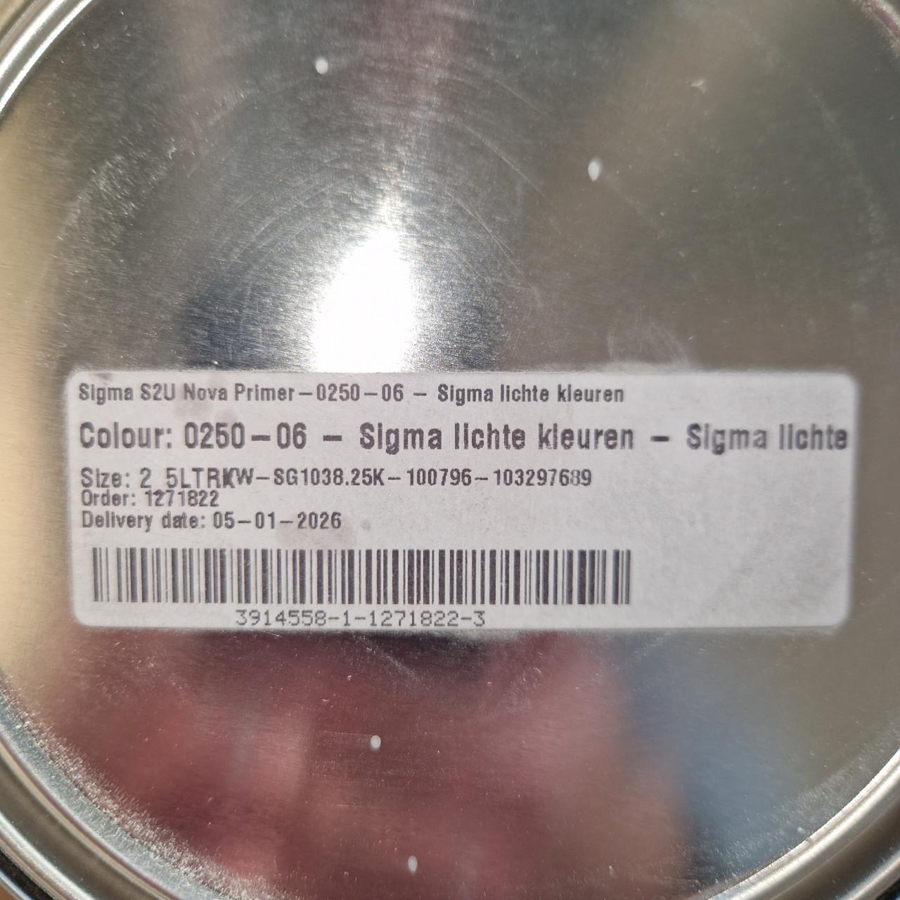 Sigma primer & grondverf. 2 x 2 1/2 liter. Grijs.