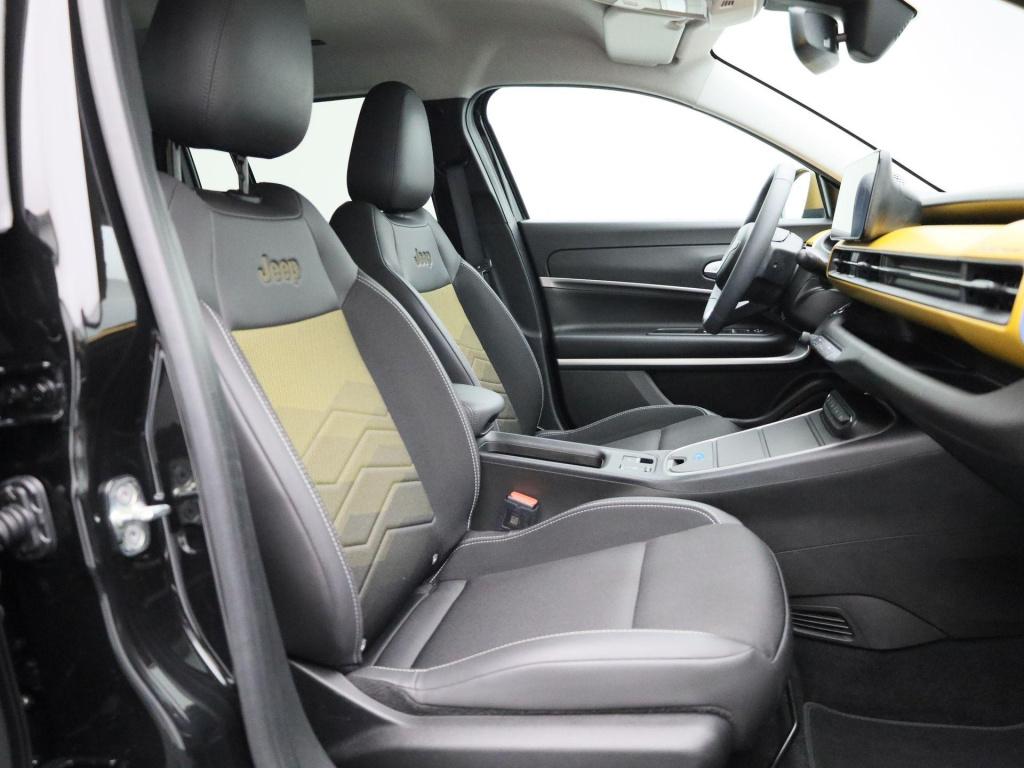 Jeep Avenger 1st edition 54 kwh | automaat | lmv | navigatie | climate cont