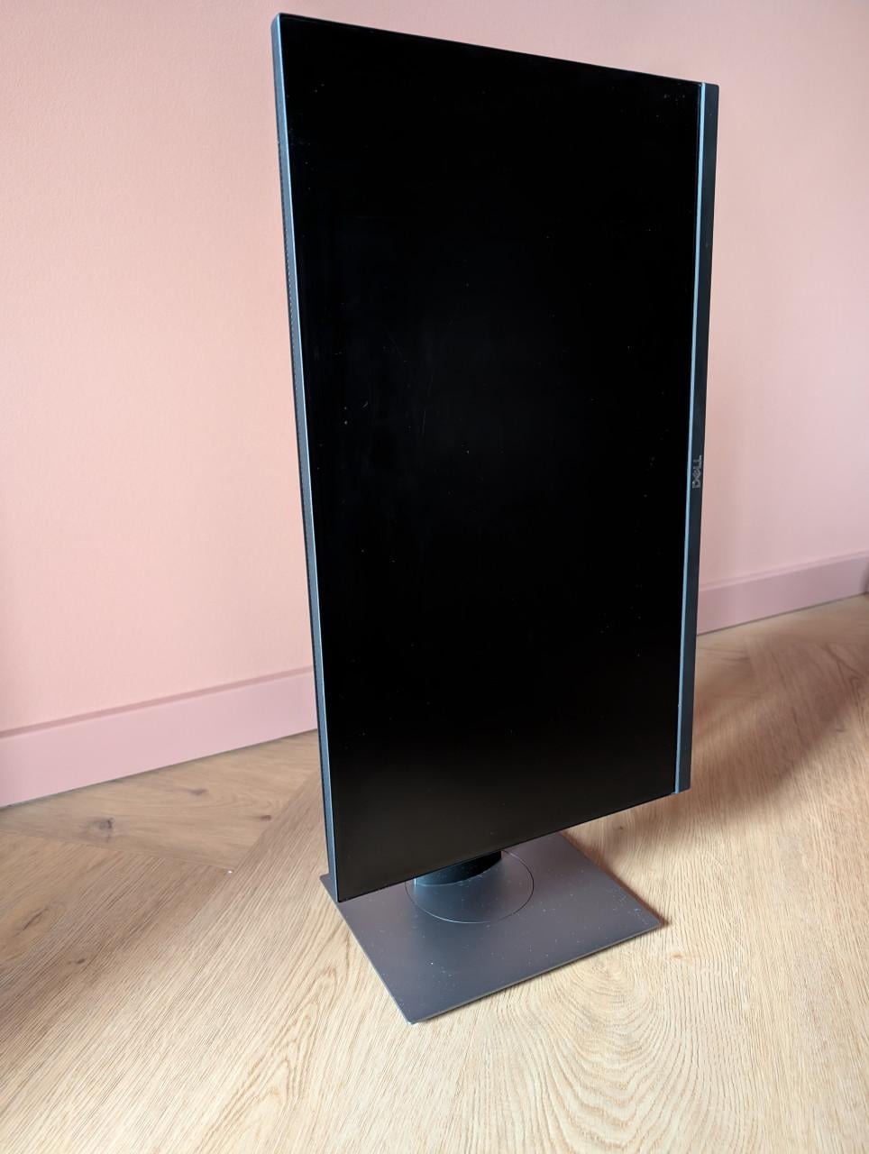 3x Dell P2219H monitor