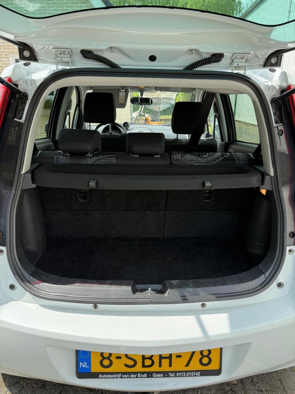 Opel Agila 1.0 2013 Wit