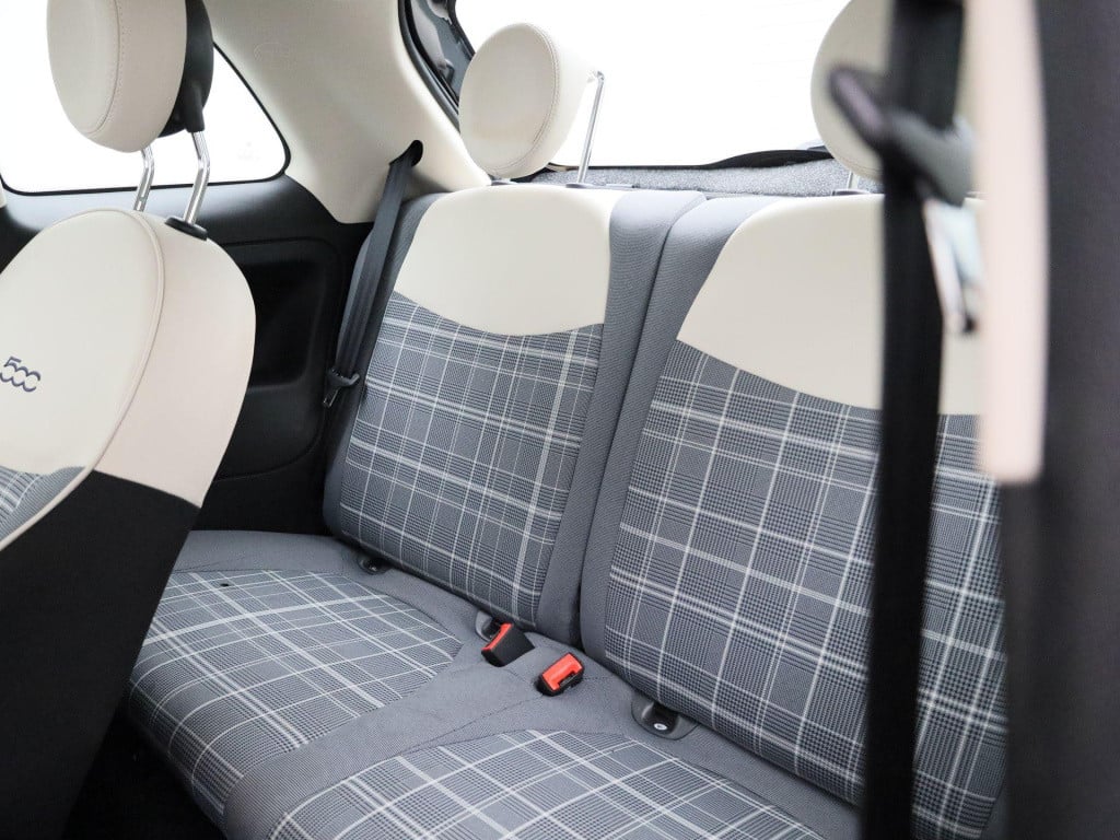 Fiat 500 1.0 hybrid lounge | lmv | parkeer sensoren | bluetooth | dab | air