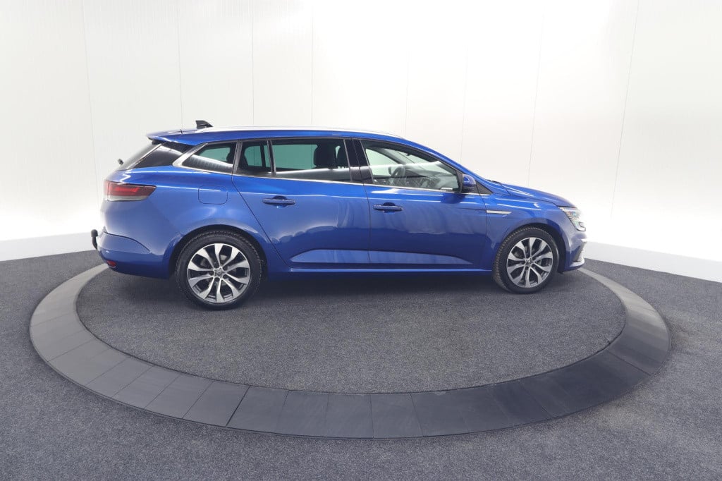 Renault Megane tce 140 edc techno | trekhaak | camera | navigatie | 9.3 inc