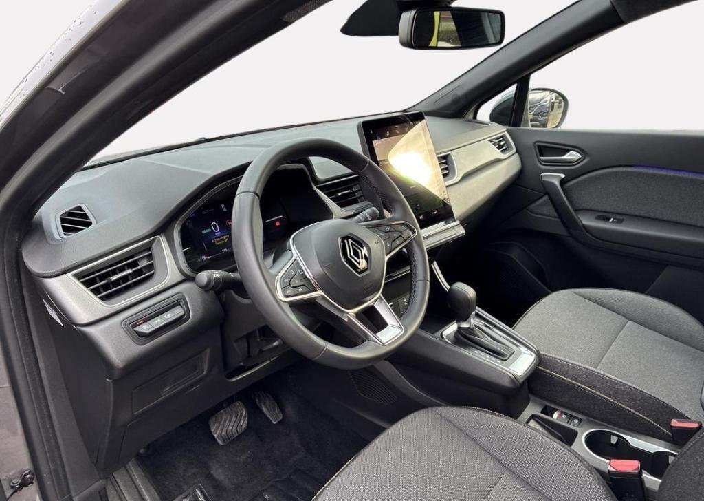 Renault Captur 1.6 e-tech full hybrid 145 techno - demo