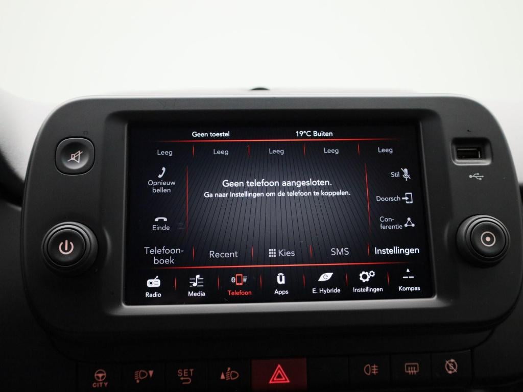 Fiat Panda 1.0 hybrid city life | bluetooth | apple carplay / android auto 