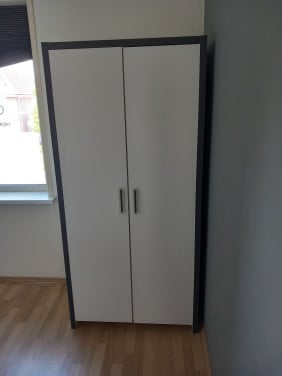 Kledingkast slaapkamer