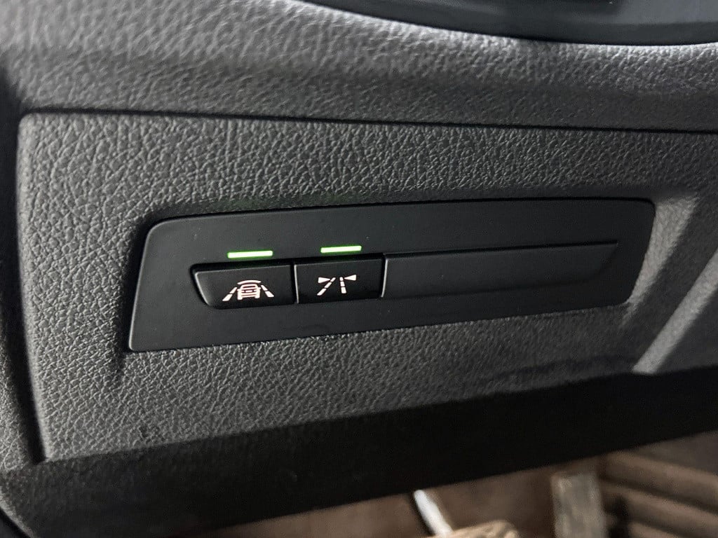 BMW 2-serie cabrio 220i high executive | automaat | lmv | leder | navigatie