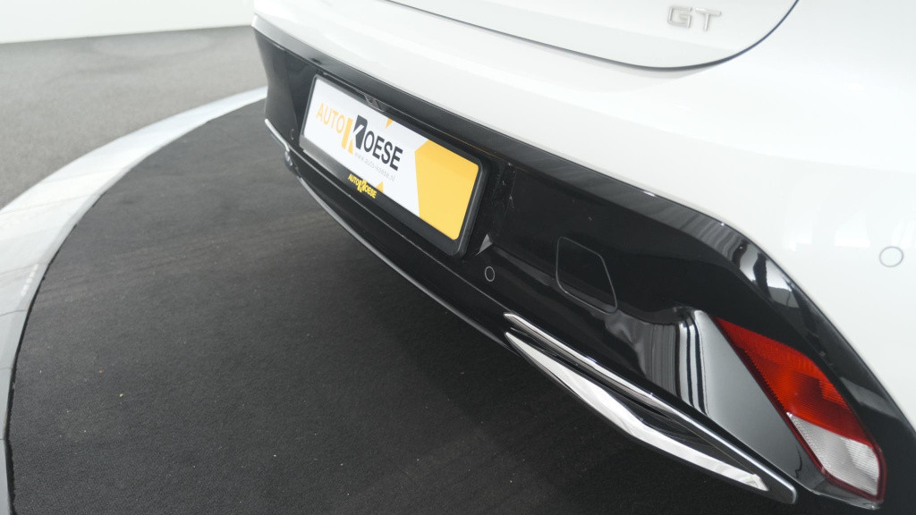 Peugeot 308 puretech 130 gt pack business | camera | dodehoekdetectie | app