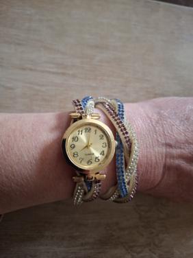 Leuk decoratief dameshorloge met glitterjes