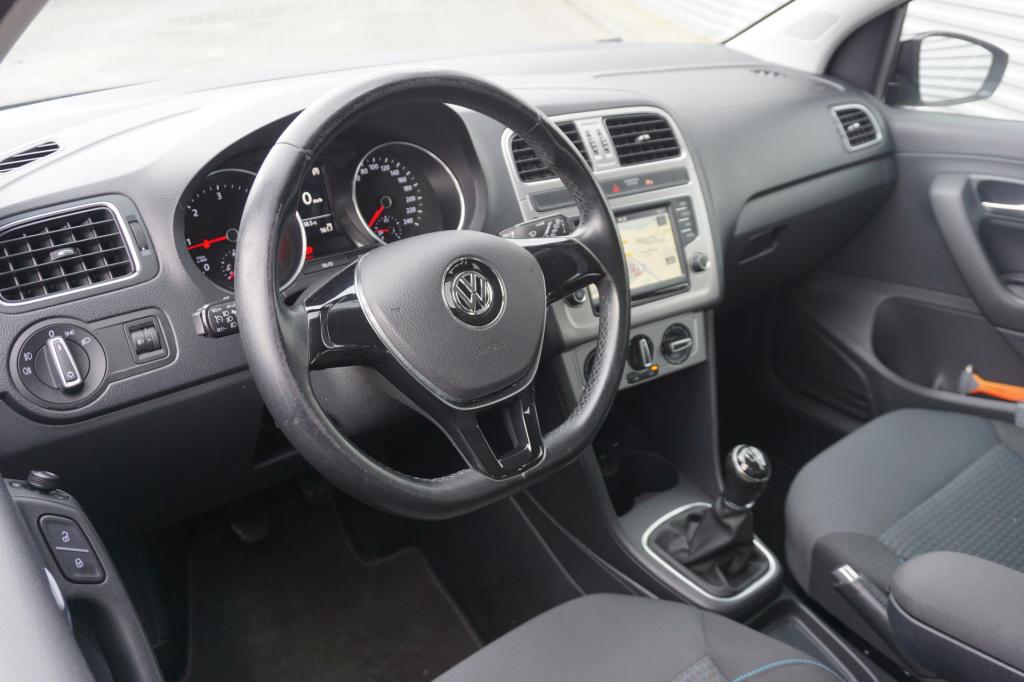 Volkswagen Polo 1.4 tdi bluemotion airco / navi / cruise / parkeers. / elek