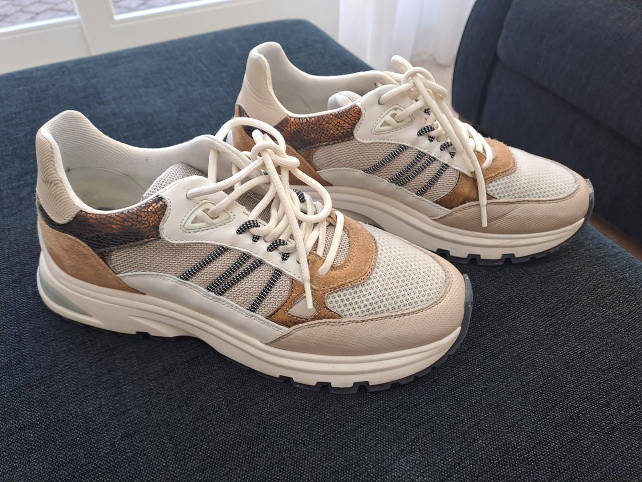 Viavai dames sneaker maat 42