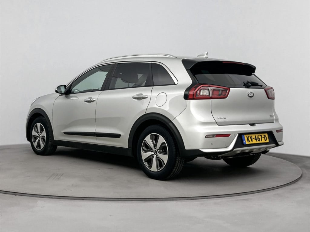 Kia Niro 1.6 gdi hybrid businessline | navigatie | parkeercamera | hybride 