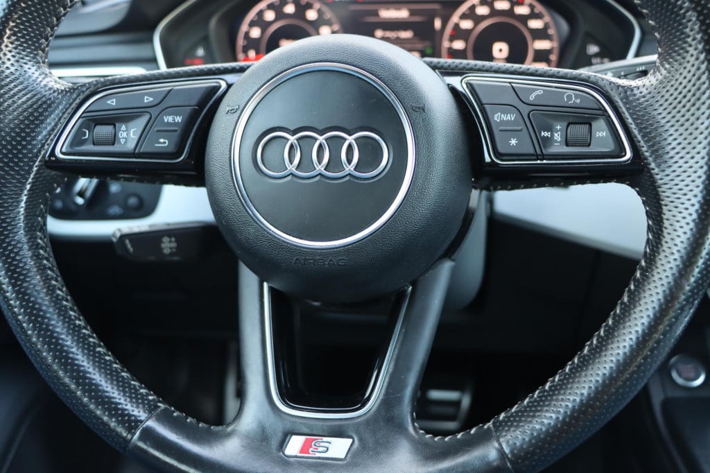 Audi A4 avant 2.0 tfsi quattro sport pro line s spring advantage