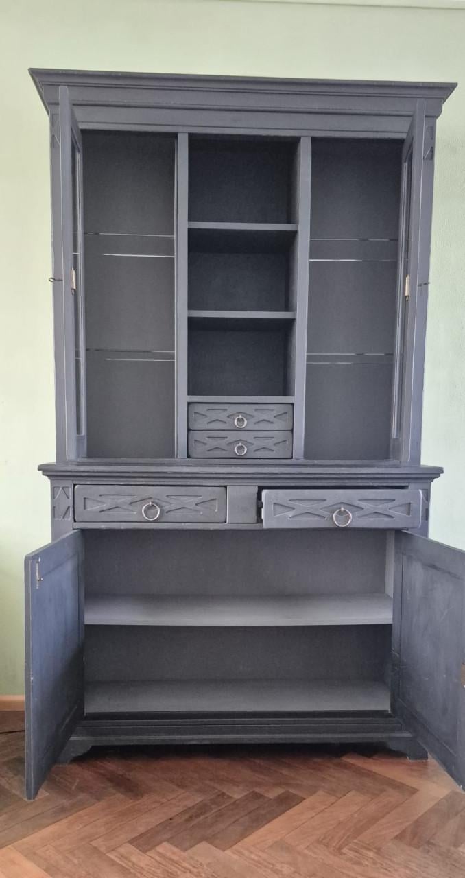 Kast, buffetkast, mat zwarte krijtverf