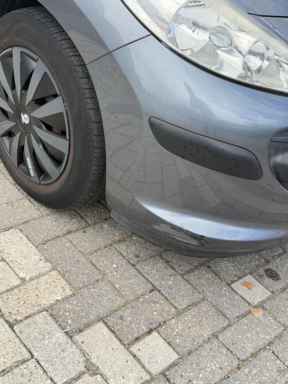 Peugeot 207 zuinig 1.4 + Airco, Weinig KM, onderhoud gehad.