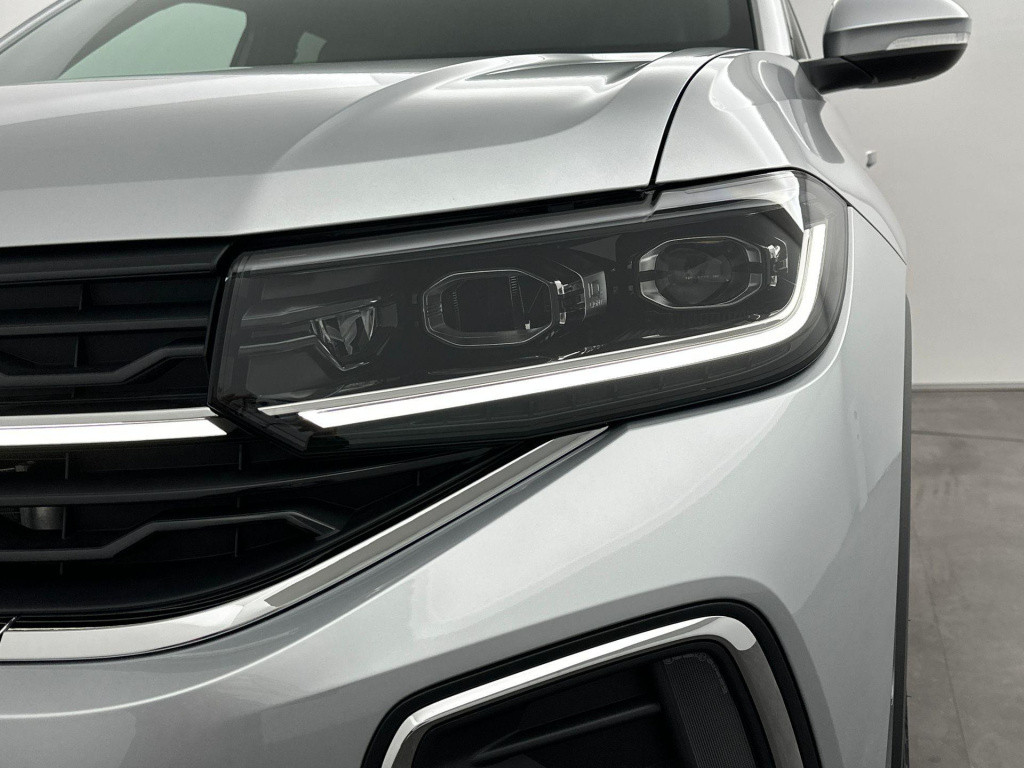 Volkswagen T-cross r-line-edition 1.0 85 kw / 116 pk tsi suv 6 versn.