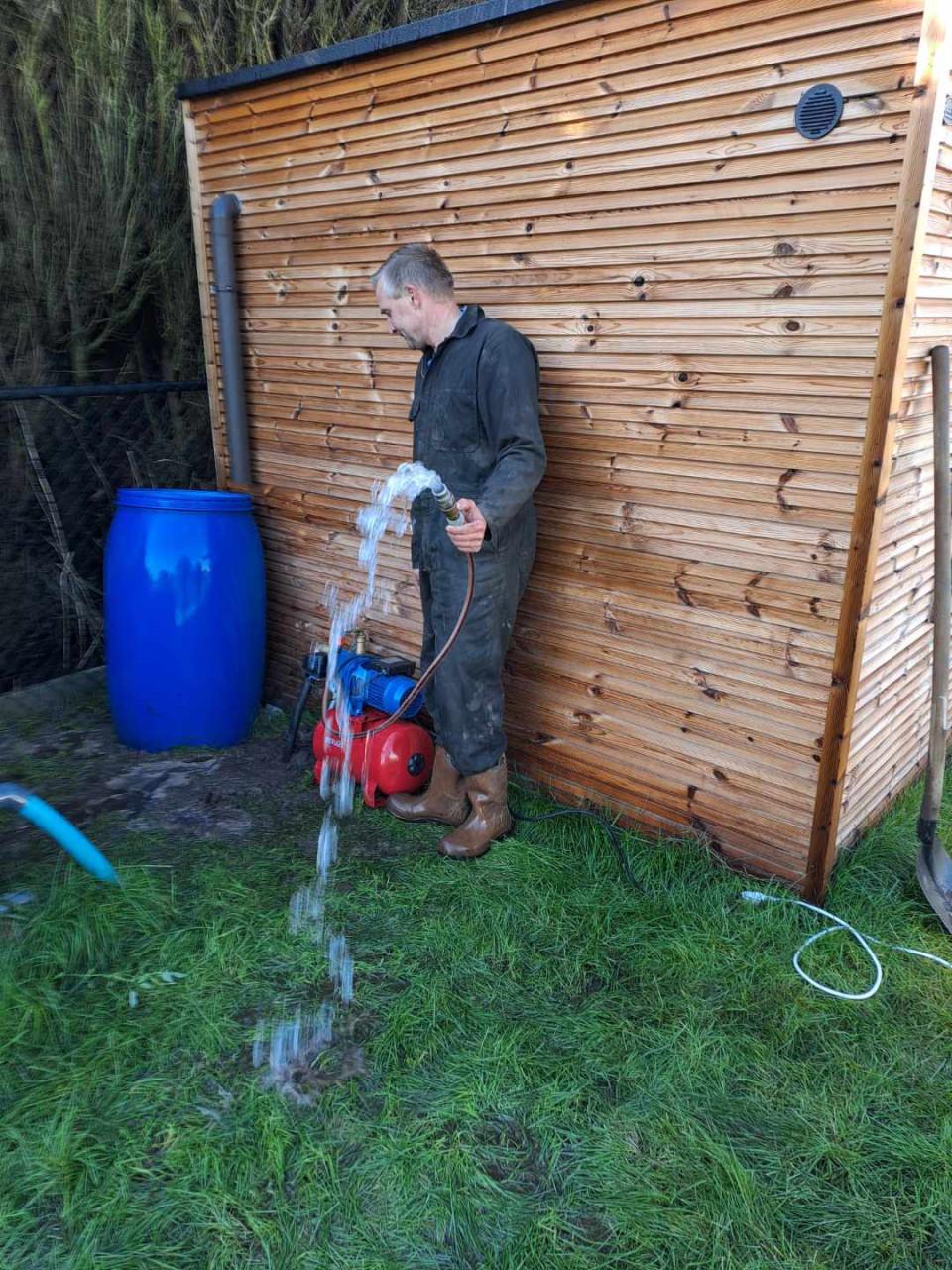 Water putboring bron slaan