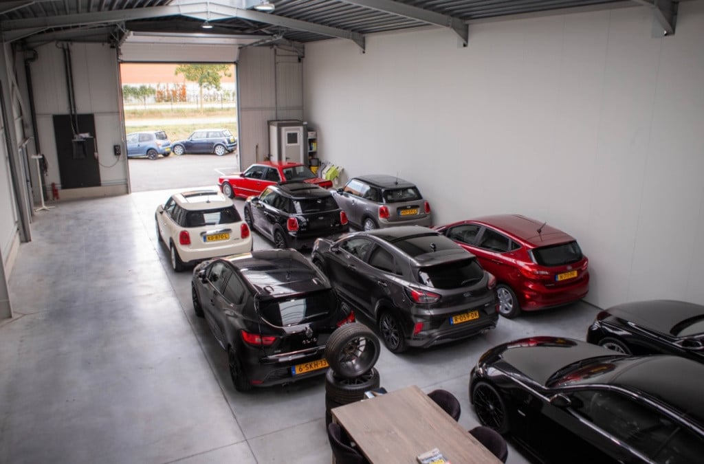 Ford C-max 1.0 - ambiente - nieuwe distributie -125pk