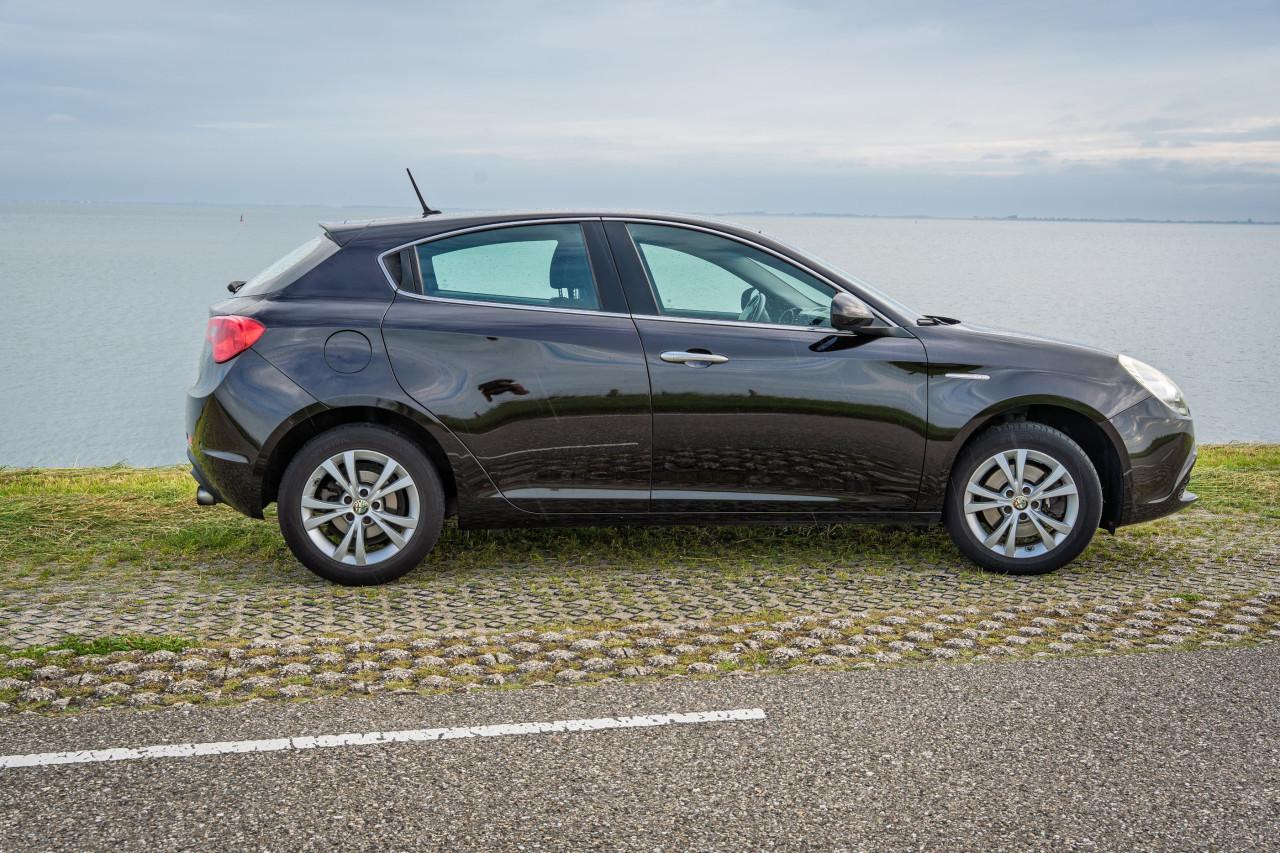 Alfa Romeo Giulietta Distinctive 1.4 Turbo MA TCT