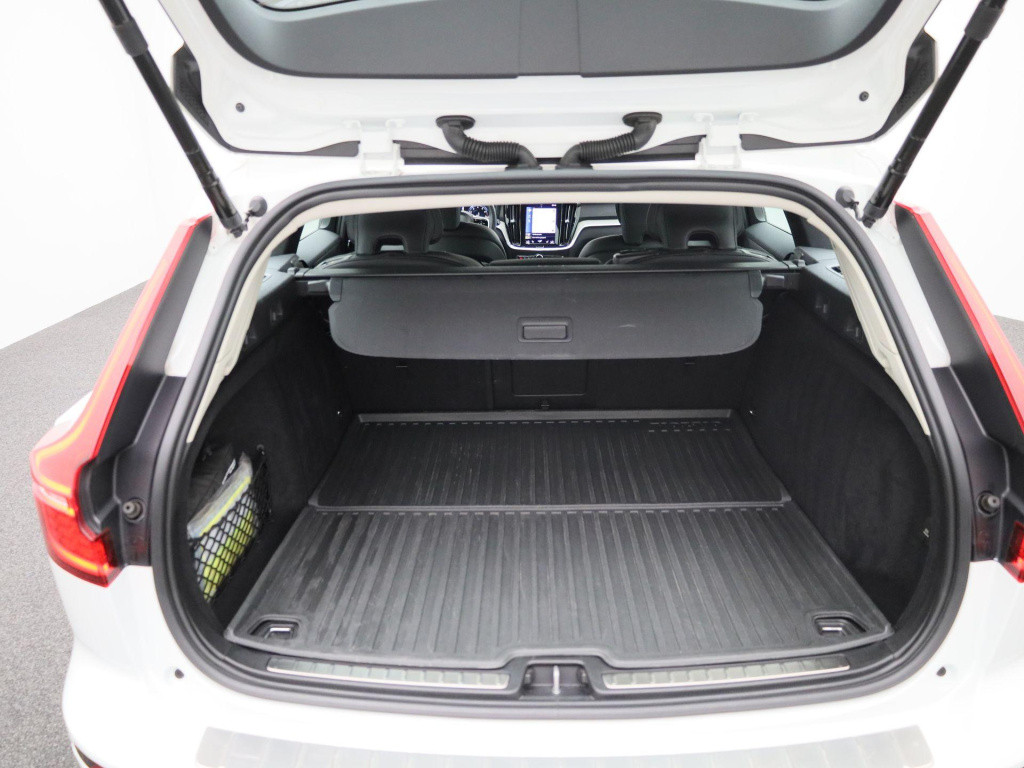 Volvo V60 2.0 b4 inscription | automaat | lmv | virtual cockpit | parkeer s