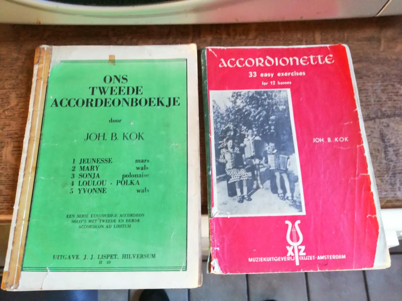 Oude accordeonboekjes