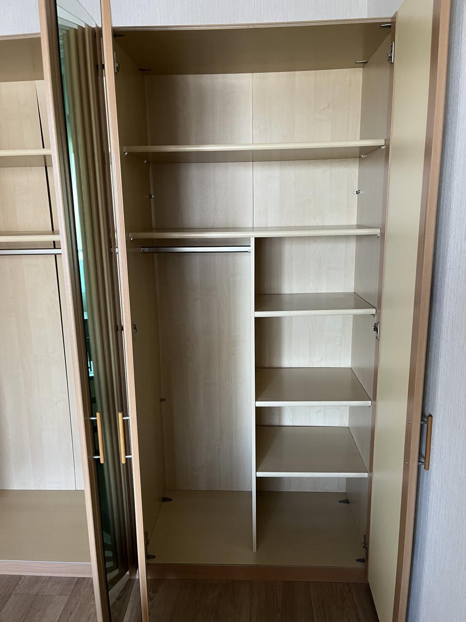 Gratis 4 deurs linnenkast