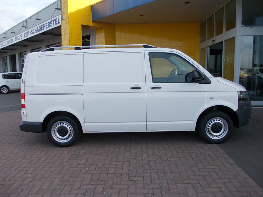 Volkswagen Transporter 2.0 tdi airco, navigatie, dakrail, trekhaak